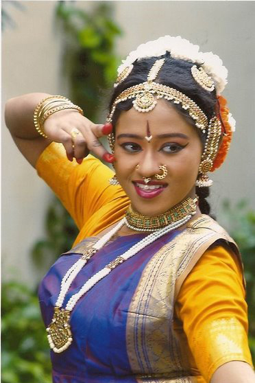 Priyanka Saminathan in tranditional Indian dance costume