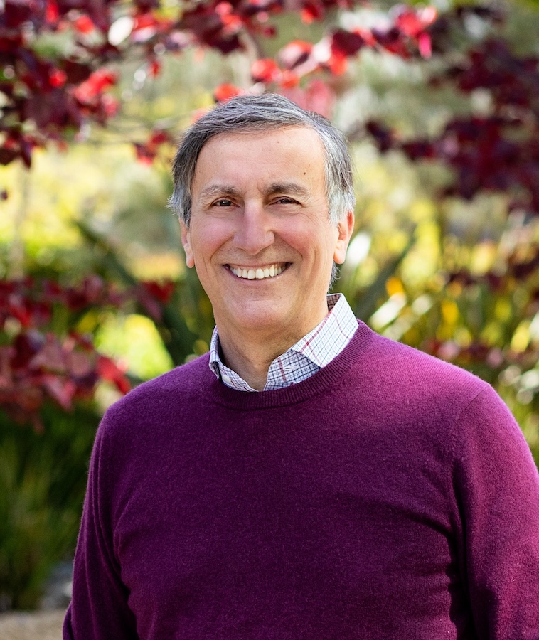 Portrait photo of Dr. Sette
